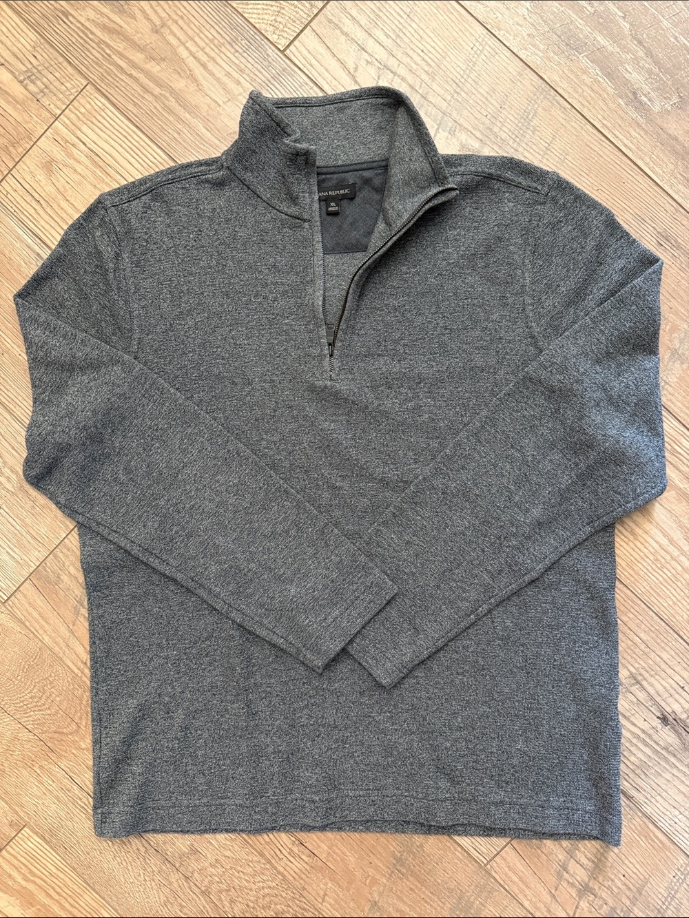 Banana Republic Men's Charcoal Gray quarter Zip Sweater